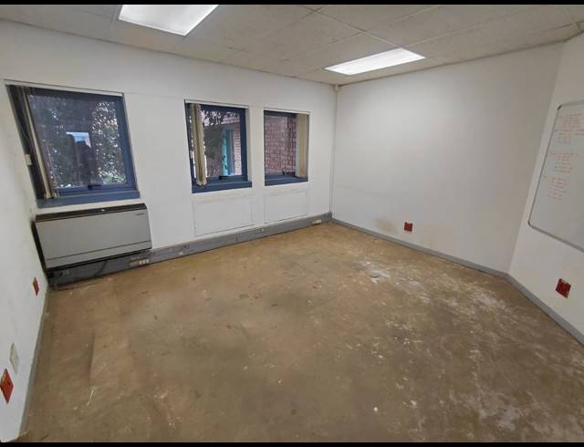 1,841M² OFFICE TO LET IN RANDJESPARK